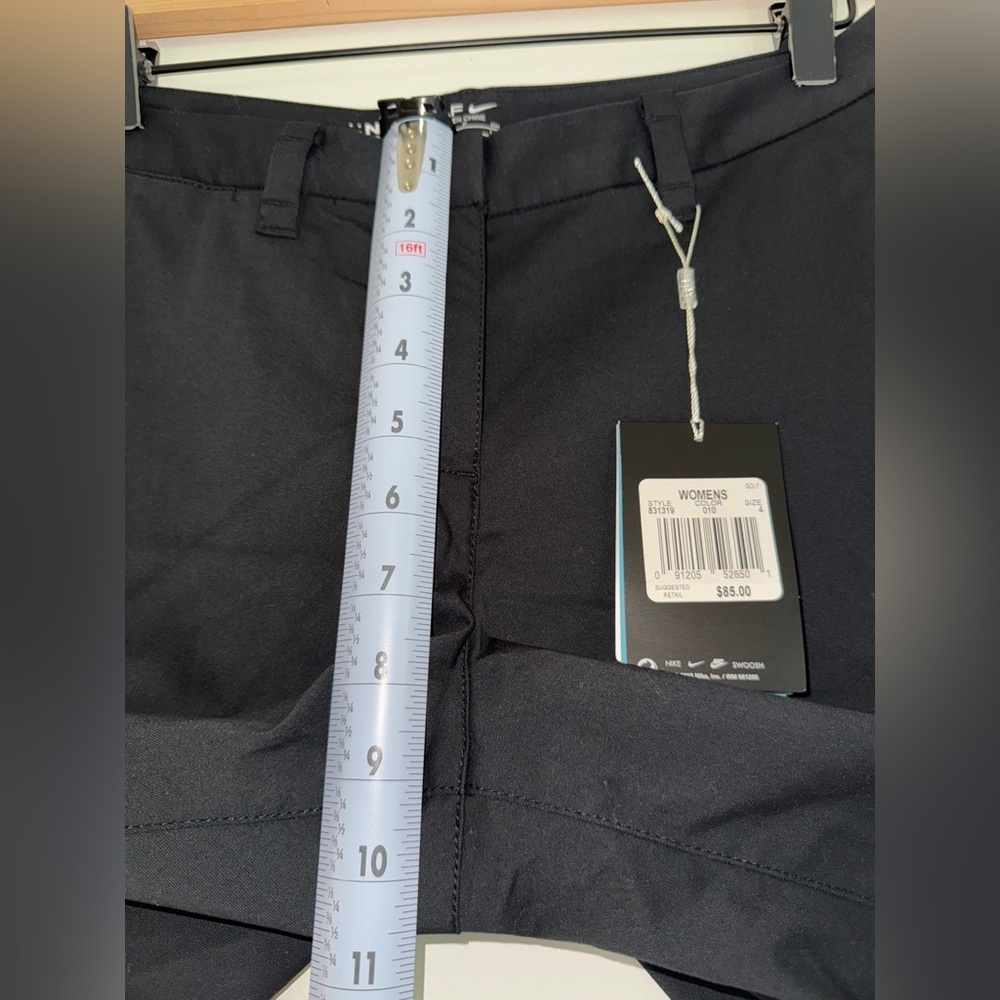Nike Golf Dri Fit Black‎ Bermuda Shorts Stay Cool Performance Size 4 - Picture 9 of 13